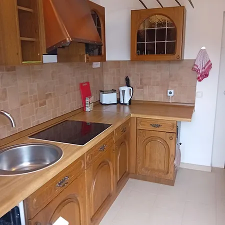 Zur Urigen Kiefer Apartment *